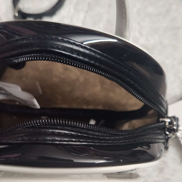 Brand New MLB SOX Two Way Mini Bag - Picture 11 of 12